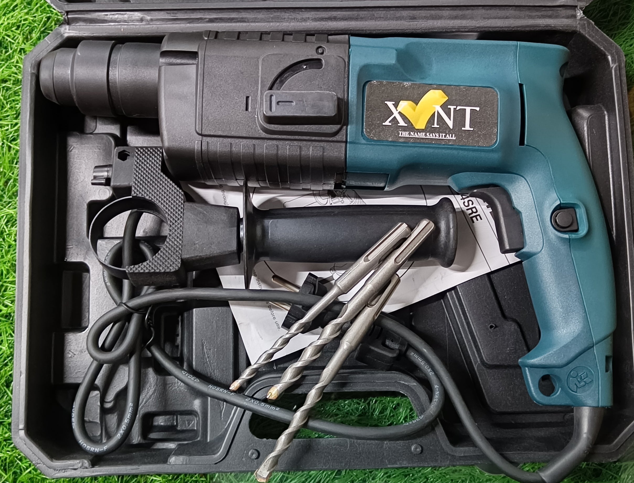 ROTARY HAMMER DRILL  XTRH110220 1200W