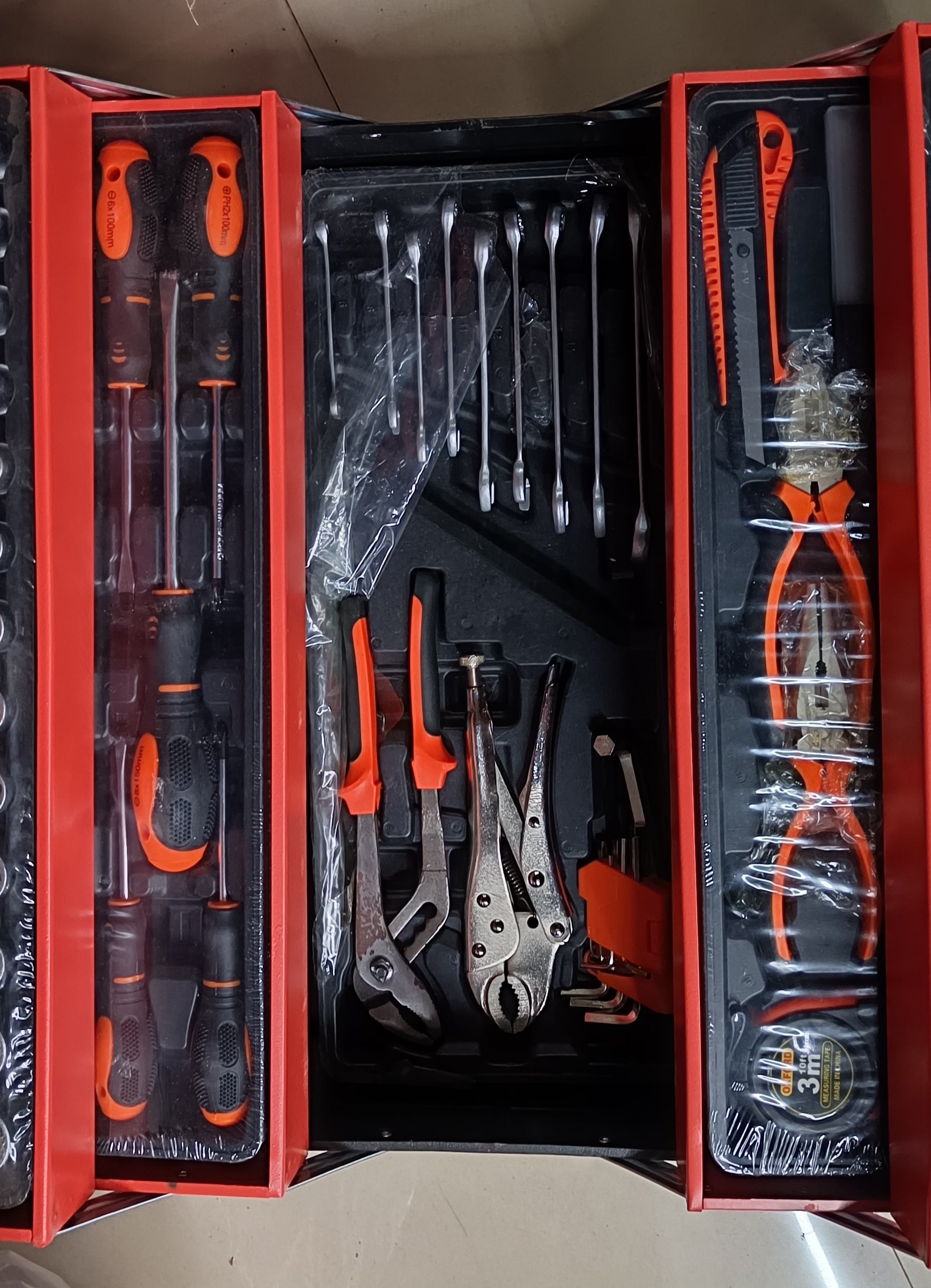 TOOLS KIT SET